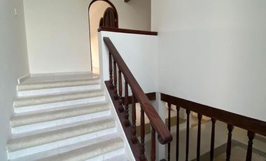 Casa en  RENYA Y VENTA