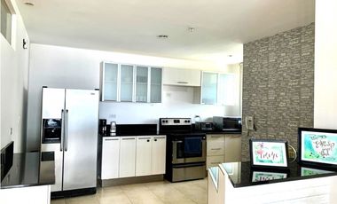 Riverside 3 Recamaras Amoblado Costa del Este -