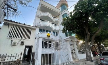 Se arrienda apartamento en barrio Jardín- Santa Marta