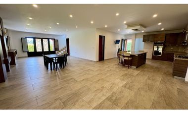 Finca nueva en venta / permuta en parcelación - Santa Elena El Cerrito