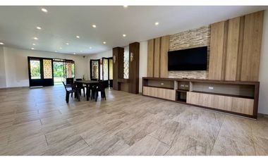 Finca nueva en venta / permuta en parcelación - Santa Elena El Cerrito