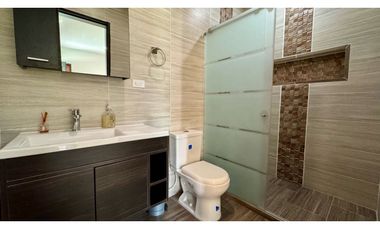 Finca nueva en venta / permuta en parcelación - Santa Elena El Cerrito