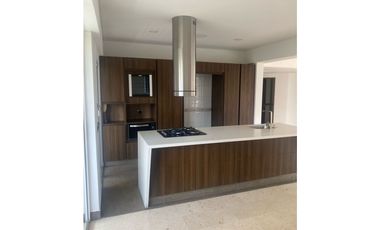 Penthouse poblado las lomas