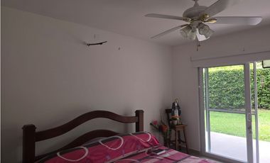 VENDO CASA DE UNA PLANTA EN ZONA URBANA.  ANDALUCIA  WJ