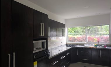 VENDO CASA DE UNA PLANTA EN ZONA URBANA.  ANDALUCIA  WJ