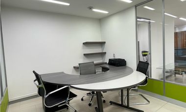 Oficina en Arriendo Milla de Oro Medellín