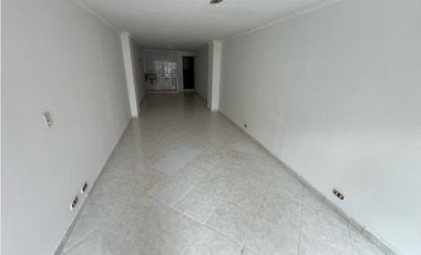 Arriendo local comercial en La América
