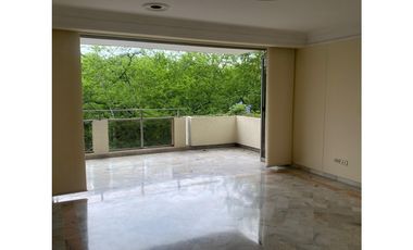 APARTAMENTO AVENIDA LA TOMA