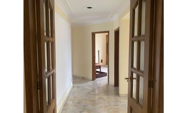 APARTAMENTO AVENIDA LA TOMA