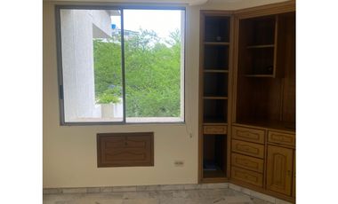 APARTAMENTO AVENIDA LA TOMA