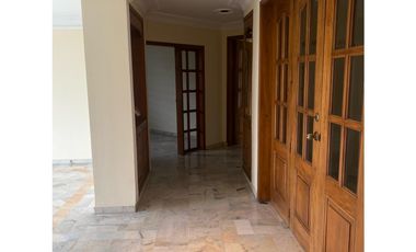 APARTAMENTO AVENIDA LA TOMA