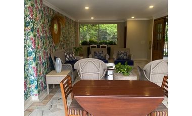 APARTAMENTO AVENIDA LA TOMA