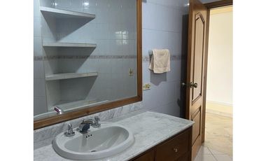 APARTAMENTO AVENIDA LA TOMA
