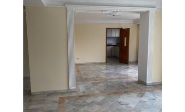 APARTAMENTO AVENIDA LA TOMA