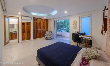 Casa Adan