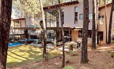 Casa en venta en Cerro Gordo, Valle de Bravo