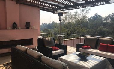 Muy buena casa en Lomas Altas