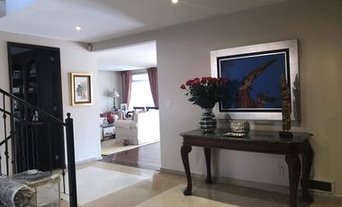 Muy buena casa en Lomas Altas