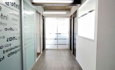 En venta edificio de oficinas en Tlalnepantla.