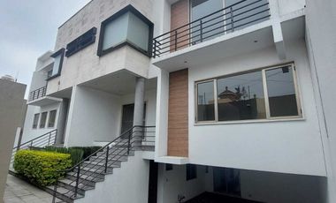 En venta casa en San Jerónimo Aculco.