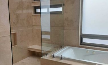 En venta casa en San Jerónimo Aculco.