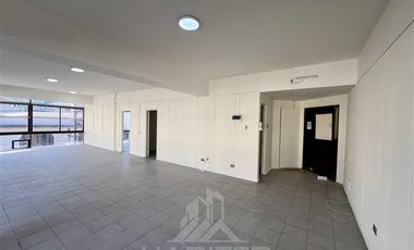 Oficina en Arriendo en COD38510 Oficina con Excelente Ubicación y Gran Visibilidad en Centro de Temuco