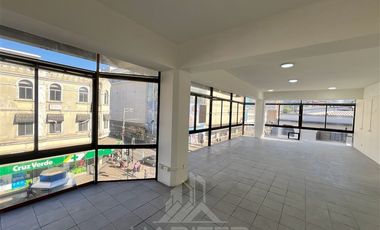 Oficina en Arriendo en COD38510 Oficina con Excelente Ubicación y Gran Visibilidad en Centro de Temuco