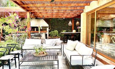Casa en Venta en Camino el Mirador / Av Alto Nogales