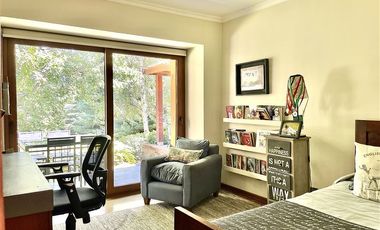Casa en Venta en Camino el Mirador / Av Alto Nogales
