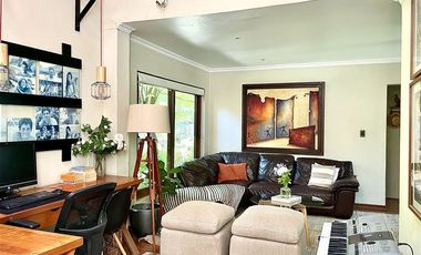 Casa en Venta en Camino el Mirador / Av Alto Nogales