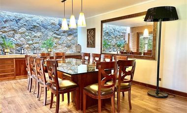 Casa en Venta en Camino el Mirador / Av Alto Nogales