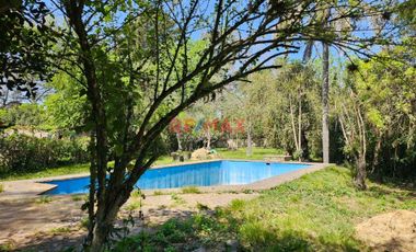 Casaquinta 3 amb Venta La Reja lote 1800m2, pileta