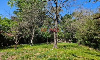 Casaquinta 3 amb Venta La Reja lote 1800m2, pileta
