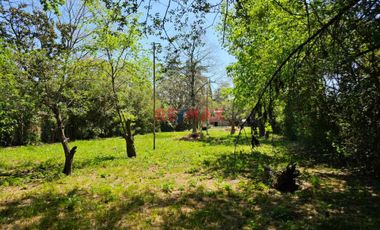 Casaquinta 3 amb Venta La Reja lote 1800m2, pileta