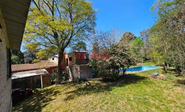 Casaquinta 3 amb Venta La Reja lote 1800m2, pileta