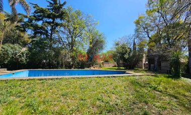 Casaquinta 3 amb Venta La Reja lote 1800m2, pileta