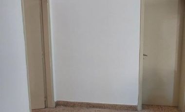 Alquiler Casa 3 dormitorios patio garage en Guemes $910.000 finales.