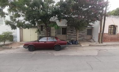 Alquiler Casa 3 dormitorios patio garage en Guemes $910.000 finales.