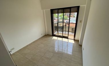 ALQUILER DE DEPARTAMENTO EN Caseros