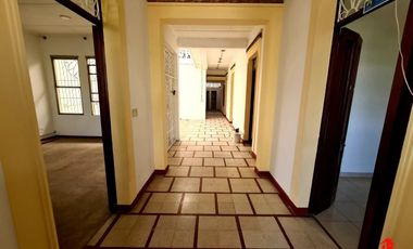 Casa-local en Arriendo Ubicado en Medellín Codigo 5924