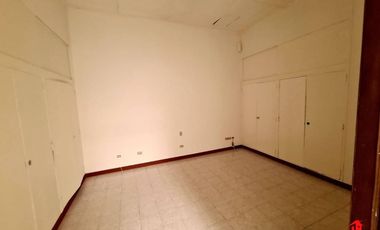 Casa-local en Arriendo Ubicado en Medellín Codigo 5924