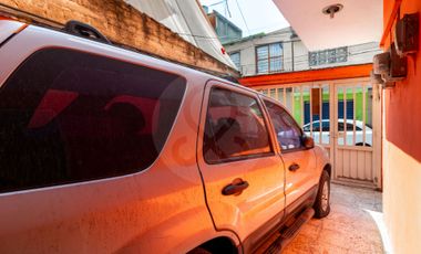 Casa en venta en Campamento 2 de Octubre