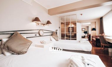 CLÁSICO Y ELEGANTE HOTEL EN VENTA DE 12 PISOS EN SAN ISIDRO