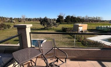 Importante propiedad en la carolina golf country