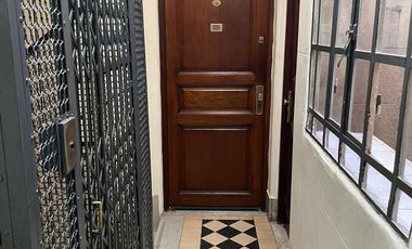Departamento Duplex de Estilo Antiguo Totalmente reciclado a nuevo 2 dormitorios