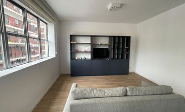 Departamento Duplex de Estilo Antiguo Totalmente reciclado a nuevo 2 dormitorios