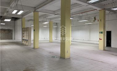 ARRIENDO LOCAL COMERCIAL 750 MTS RIO BUENO
