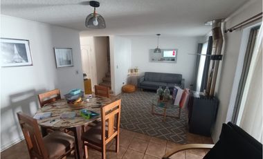 SE VENDE CASA EN VILLA LOS ENCINOS