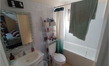 SE VENDE CASA EN VILLA LOS ENCINOS