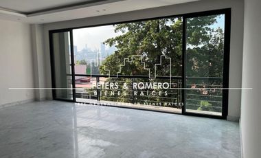 Gardenhouse con terraza Residencial Alegria 138m2 Av Bosques 151
